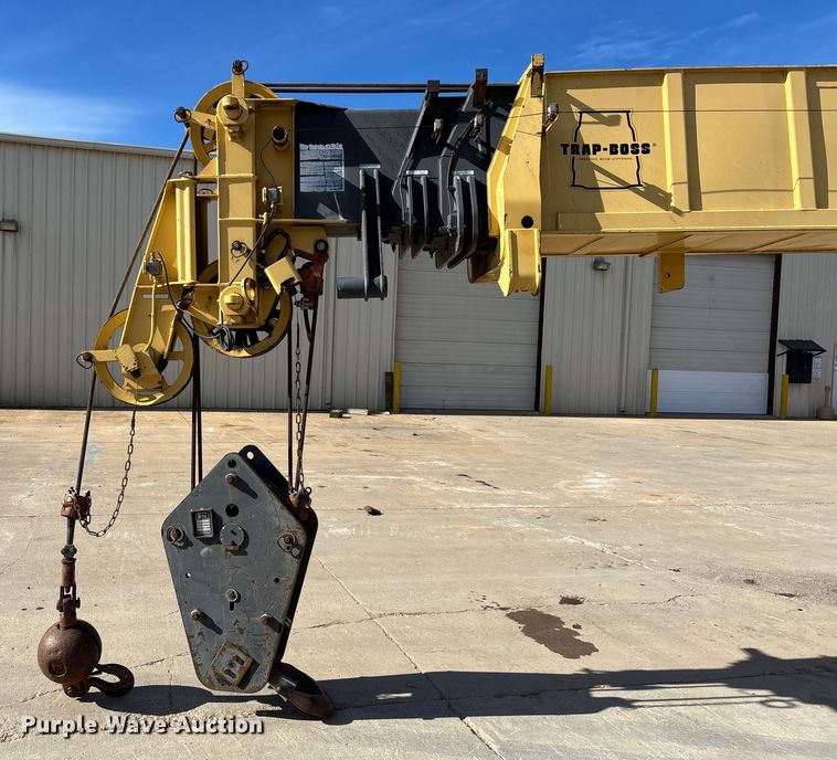 image for item FG0019 Grove RT635C crane
