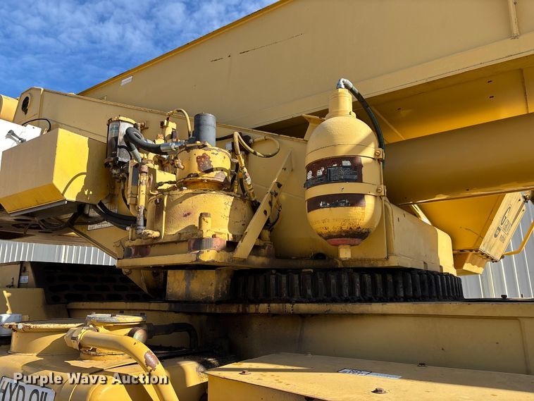 image for item FG0019 Grove RT635C crane