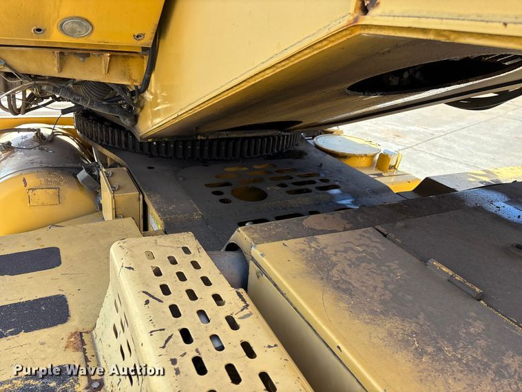 image for item FG0019 Grove RT635C crane