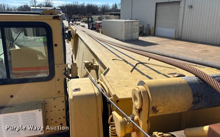 image for item FG0019 Grove RT635C crane