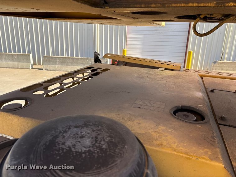 image for item FG0019 Grove RT635C crane