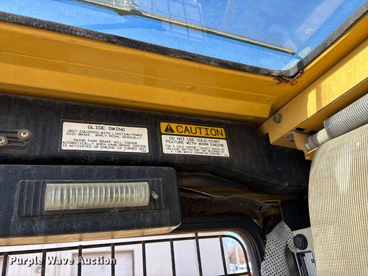 image for item FG0019 Grove RT635C crane