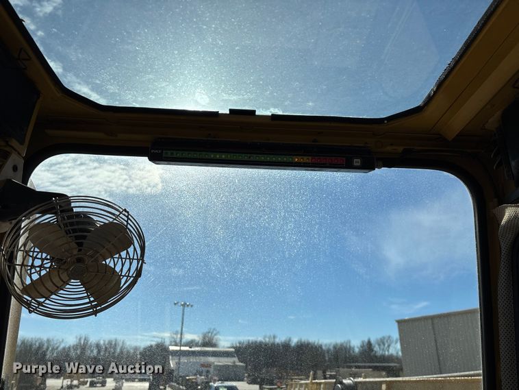 image for item FG0019 Grove RT635C crane