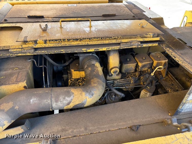 image for item FG0019 Grove RT635C crane