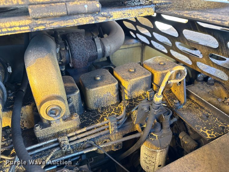 image for item FG0019 Grove RT635C crane