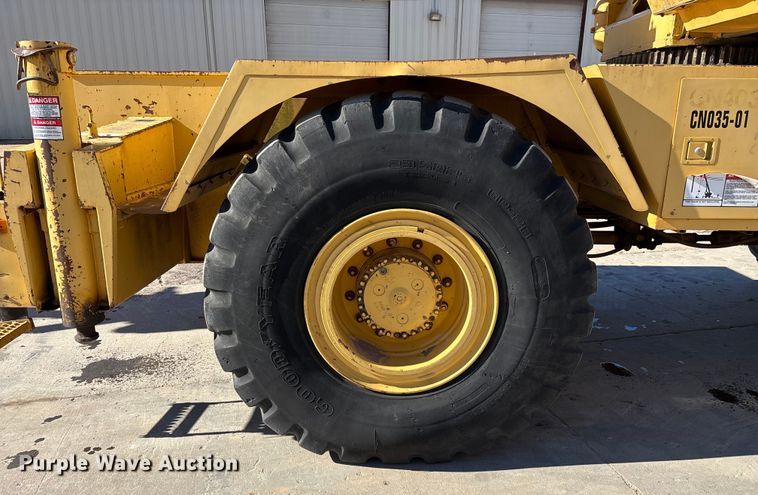 image for item FG0019 Grove RT635C crane