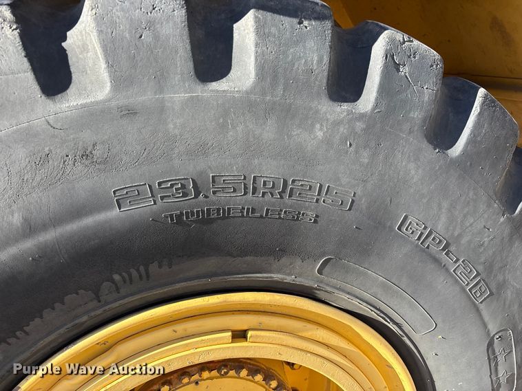 image for item FG0019 Grove RT635C crane