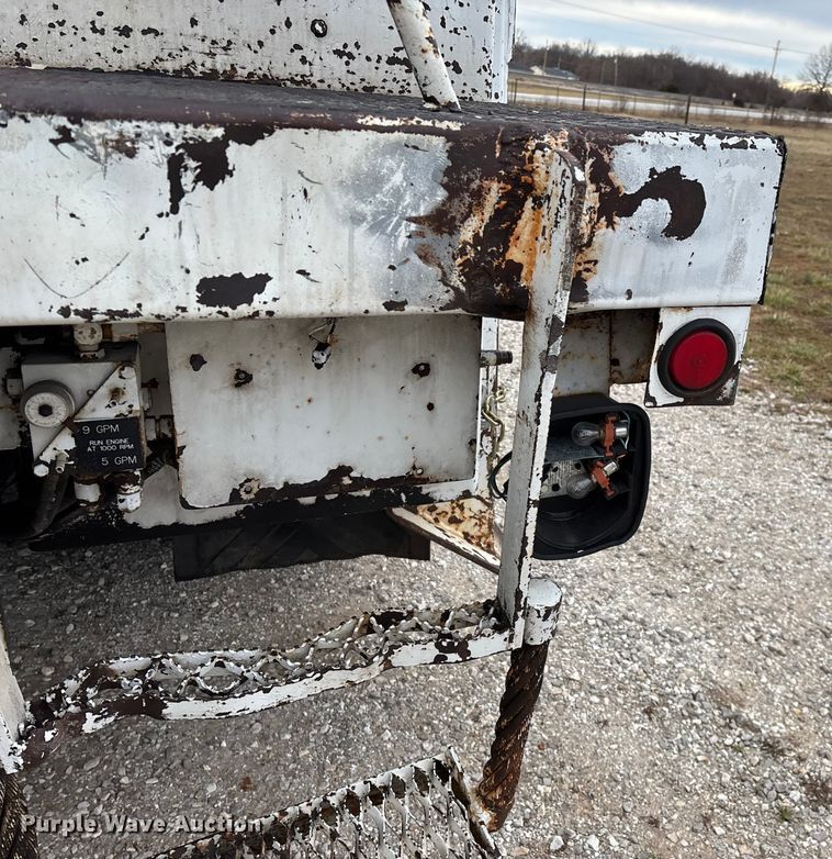 image for item FG0020 1989 GMC C7 digger derrick truck