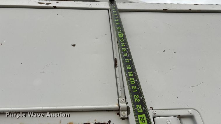 image for item FG0020 1989 GMC C7 digger derrick truck