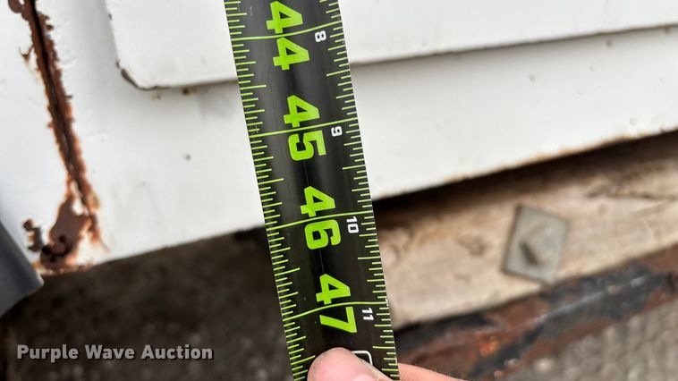 image for item FG0020 1989 GMC C7 digger derrick truck