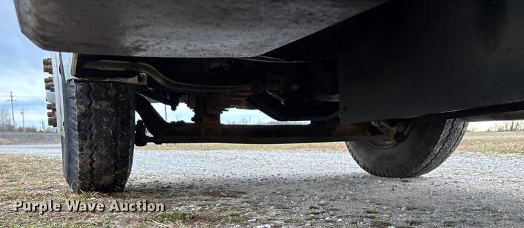 image for item FG0020 1989 GMC C7 digger derrick truck