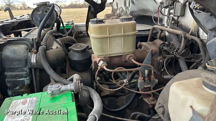 image for item FG0020 1989 GMC C7 digger derrick truck