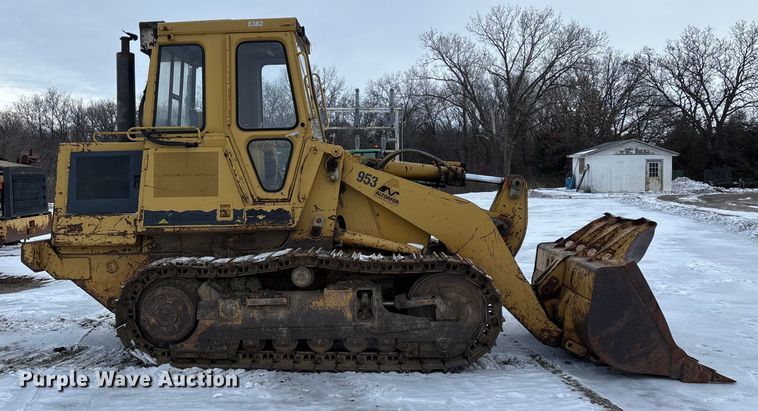 image for item FG0041 1987 Caterpillar 953 track loader