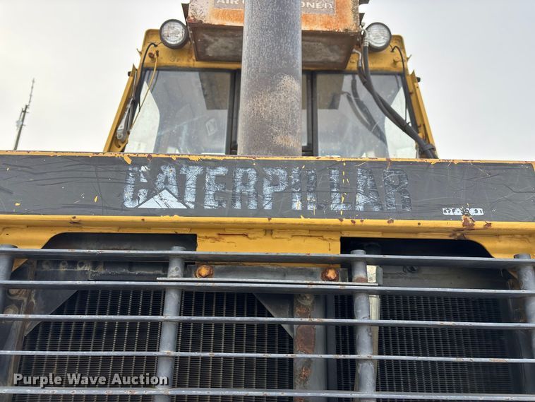 image for item FG0041 1987 Caterpillar 953 track loader