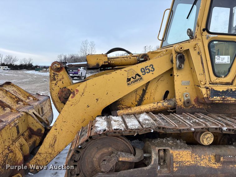 image for item FG0041 1987 Caterpillar 953 track loader