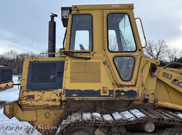 image for item FG0041 1987 Caterpillar 953 track loader
