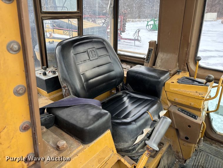 image for item FG0041 1987 Caterpillar 953 track loader