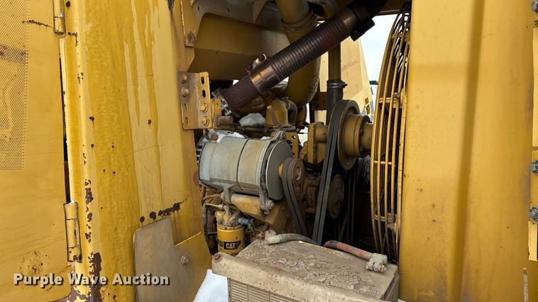 image for item FG0041 1987 Caterpillar 953 track loader