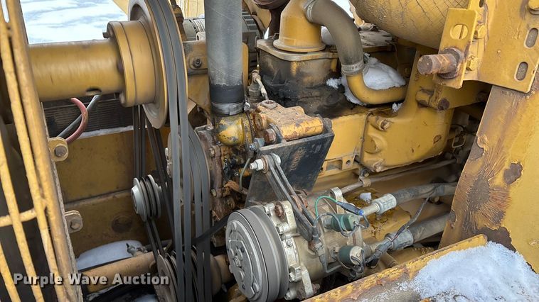 image for item FG0041 1987 Caterpillar 953 track loader