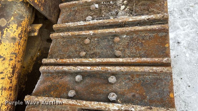 image for item FG0041 1987 Caterpillar 953 track loader