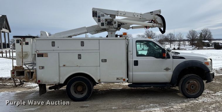 CAMIóN CON CANASTILLA 2011 FORD ALTEC