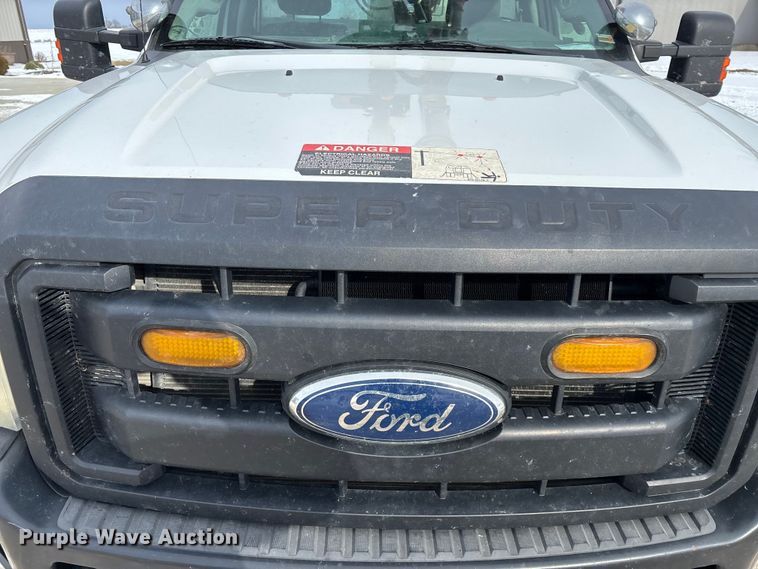 image for item FG0042 2011 Ford F550 Super Duty XL bucket truck