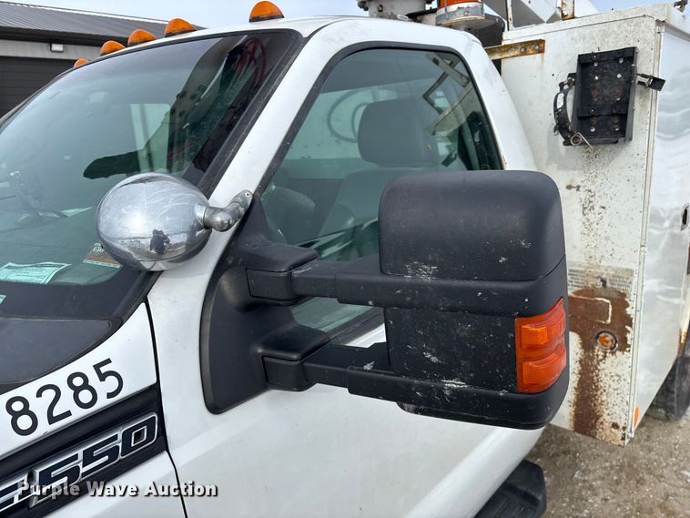 image for item FG0042 2011 Ford F550 Super Duty XL bucket truck