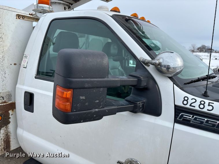 image for item FG0042 2011 Ford F550 Super Duty XL bucket truck