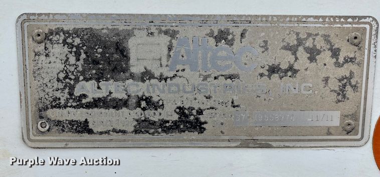 image for item FG0042 2011 Ford F550 Super Duty XL bucket truck