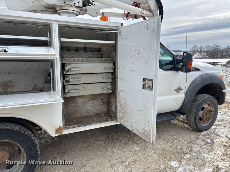 image for item FG0042 2011 Ford F550 Super Duty XL bucket truck