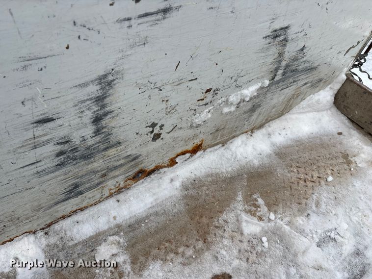 image for item FG0042 2011 Ford F550 Super Duty XL bucket truck