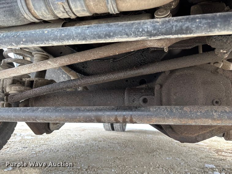 image for item FG0042 2011 Ford F550 Super Duty XL bucket truck