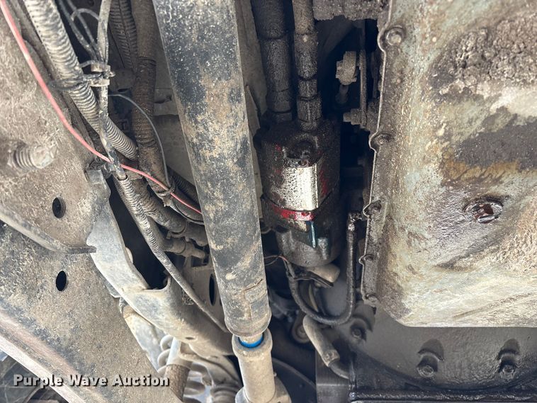 image for item FG0042 2011 Ford F550 Super Duty XL bucket truck