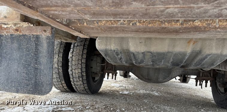 image for item FG0042 2011 Ford F550 Super Duty XL bucket truck