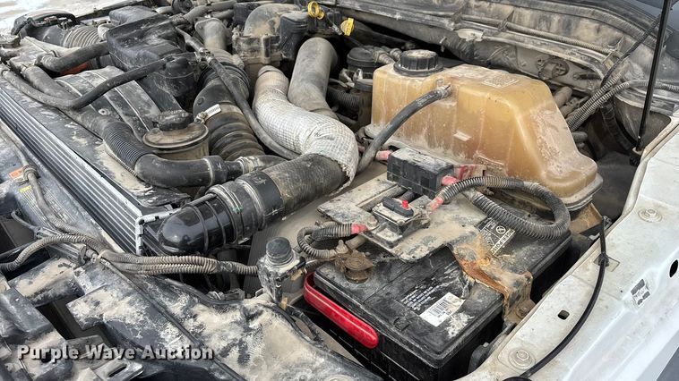 image for item FG0042 2011 Ford F550 Super Duty XL bucket truck