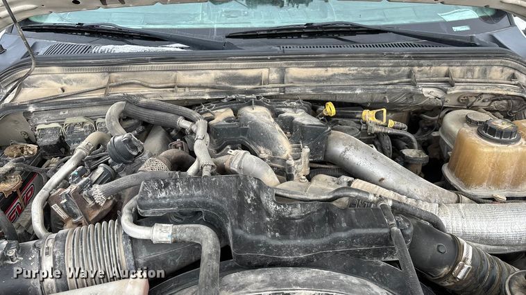 image for item FG0042 2011 Ford F550 Super Duty XL bucket truck