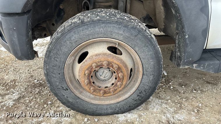 image for item FG0042 2011 Ford F550 Super Duty XL bucket truck