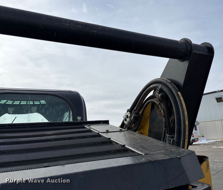 image for item FG0043 2022 Caterpillar 299D3 skid steer loader