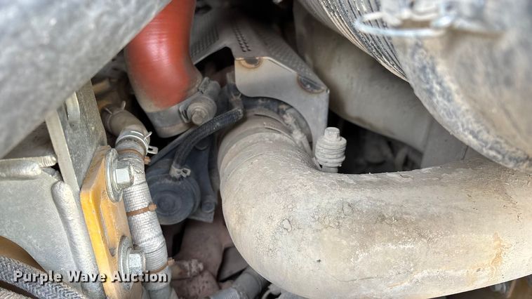 image for item FG0043 2022 Caterpillar 299D3 skid steer loader