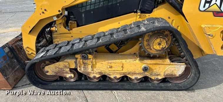 image for item FG0043 2022 Caterpillar 299D3 skid steer loader