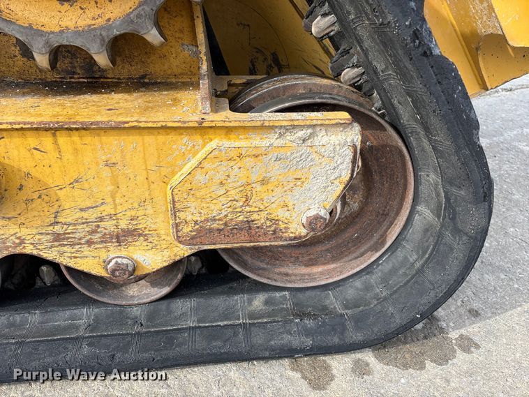 image for item FG0043 2022 Caterpillar 299D3 skid steer loader