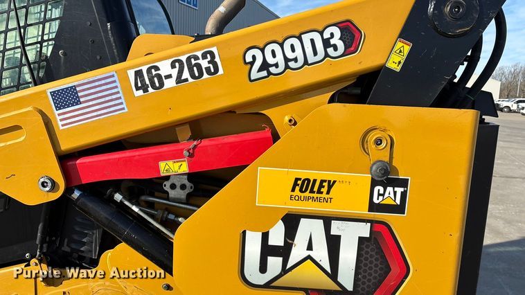 image for item FG0058 2021 Caterpillar 299D3 tracked skid steer loader