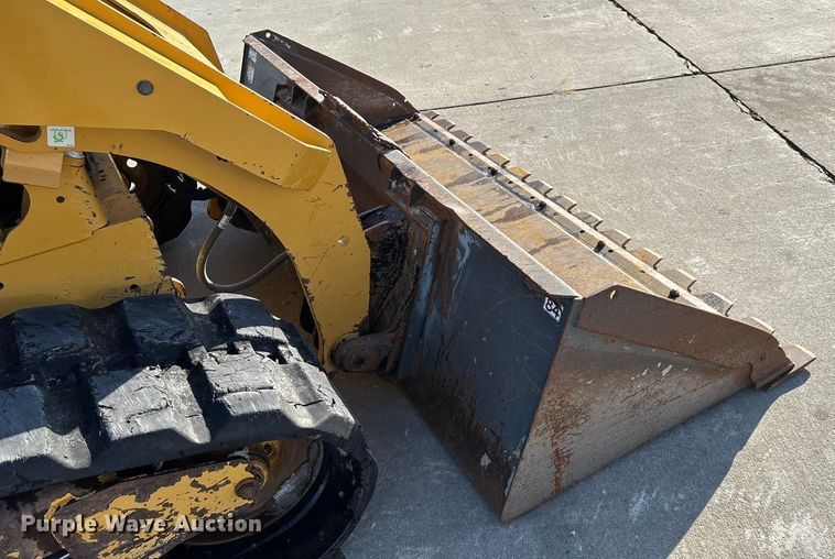 image for item FG0058 2021 Caterpillar 299D3 tracked skid steer loader