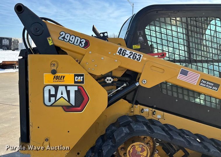 image for item FG0058 2021 Caterpillar 299D3 tracked skid steer loader