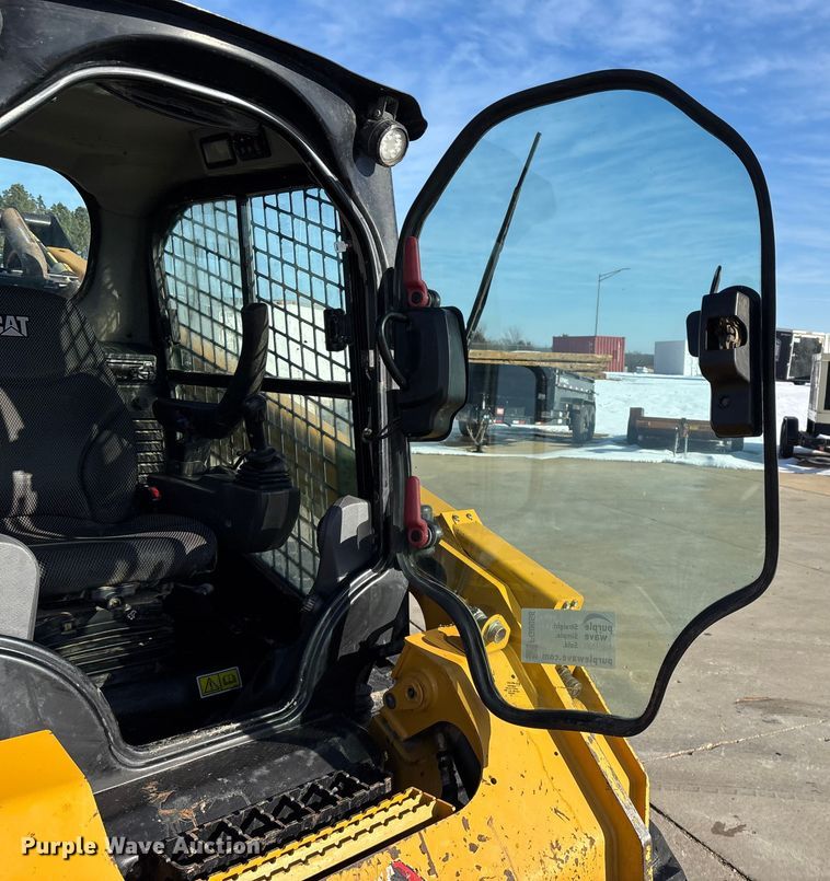 image for item FG0058 2021 Caterpillar 299D3 tracked skid steer loader