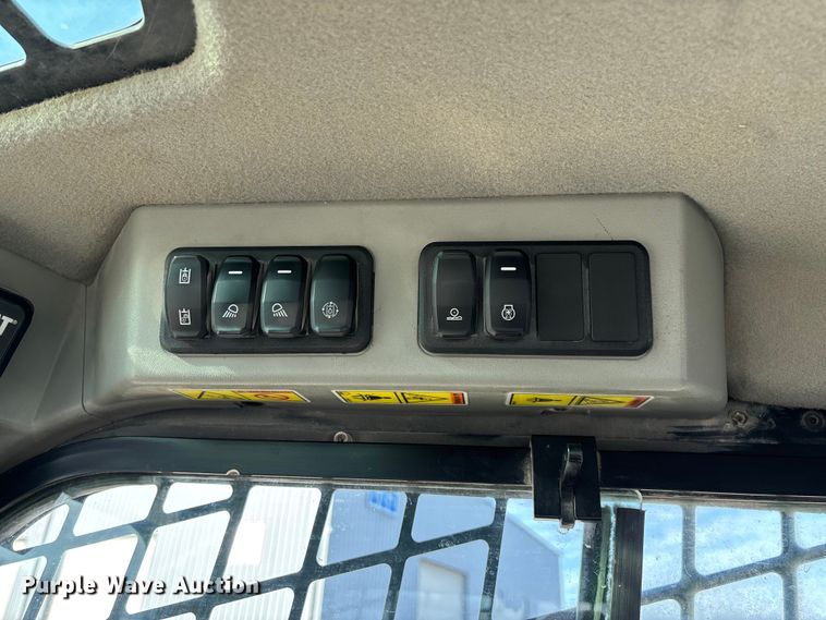 image for item FG0058 2021 Caterpillar 299D3 tracked skid steer loader