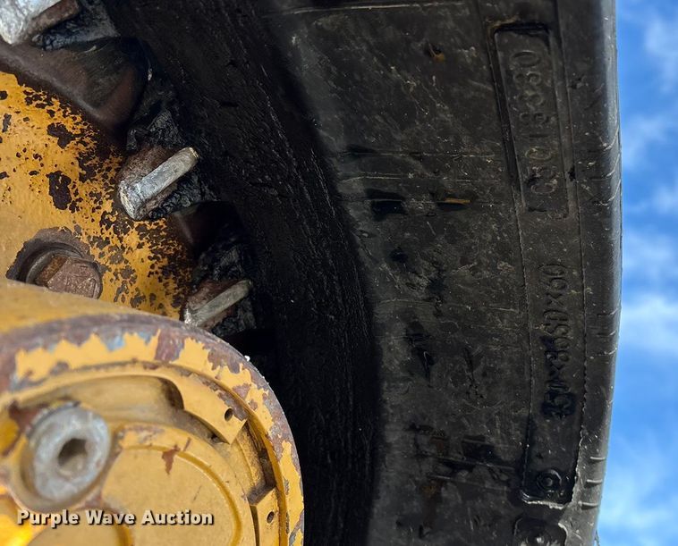 image for item FG0058 2021 Caterpillar 299D3 tracked skid steer loader