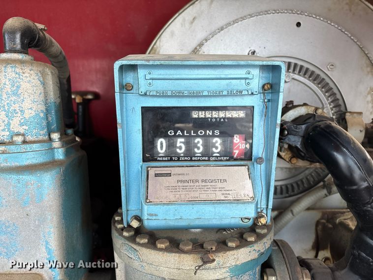 image for item FG0062 2006 International 4300 fuel truck