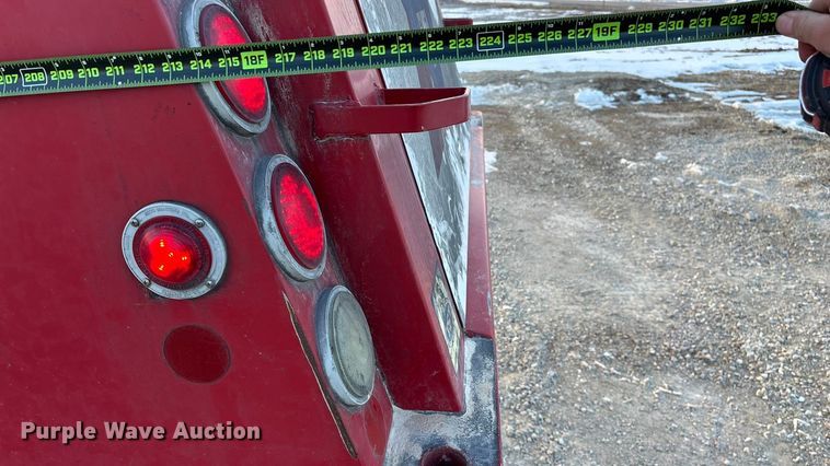 image for item FG0062 2006 International 4300 fuel truck