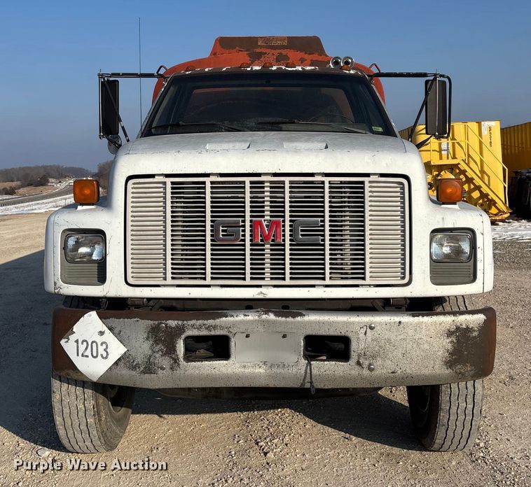 image for item FG0064 1991 GMC C6500 fuel truck